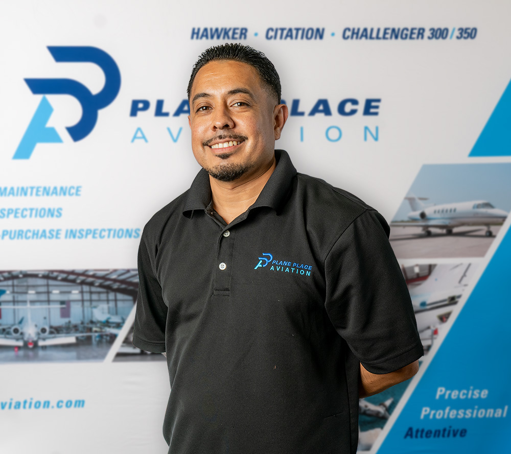 Angel Zamora, Hawker Lead